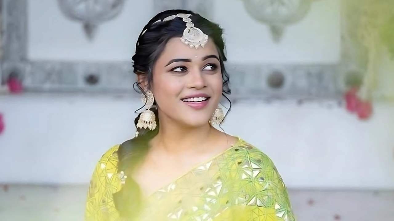 Bhuma Mounika Reddy signatures forged