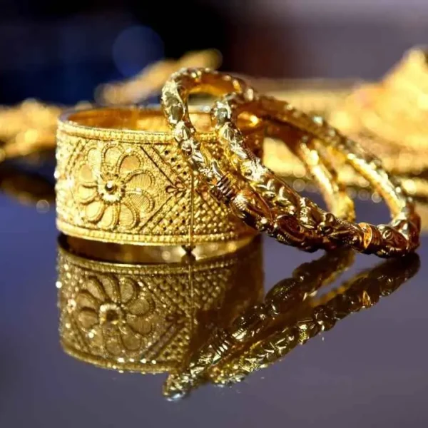 Gold Price today in india reduced