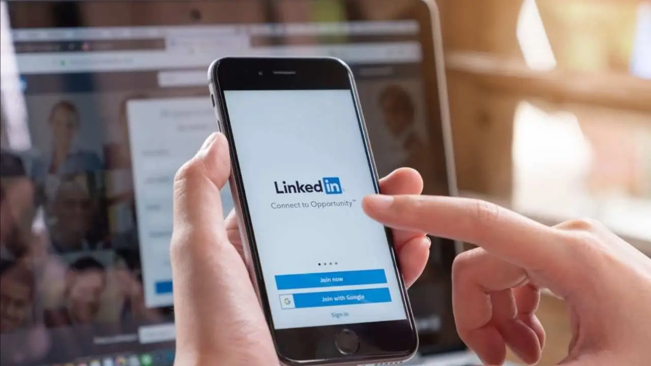 Linkedin data is being shared with third parties