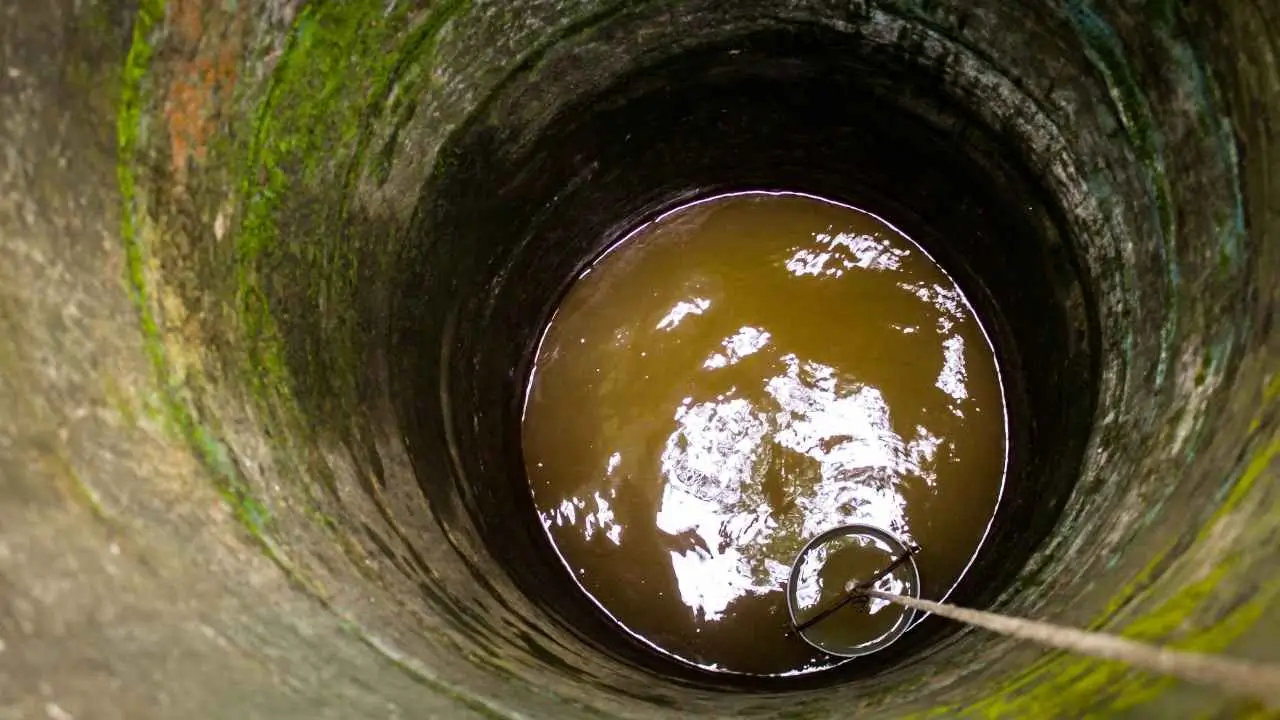 why wells are round in shape