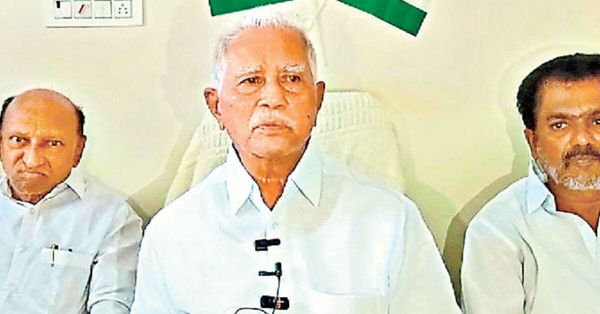 TDP Varadharajulu Reddy shocking comments on police department