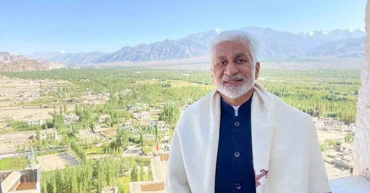 ysrcp is in tension as vijaya sai reddy receives ed notice in liquor scam