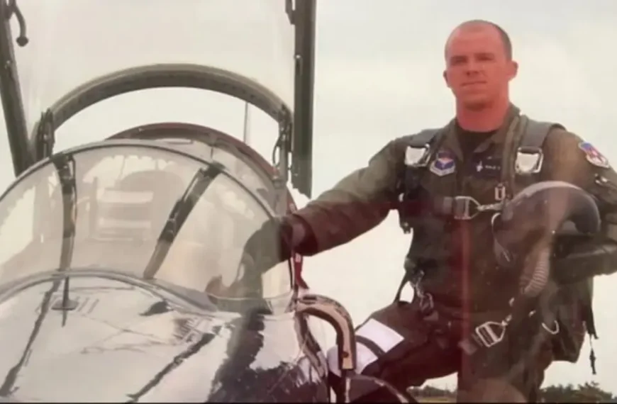 A retired US Air Force pilot puts his money on india amidst india pakistan war