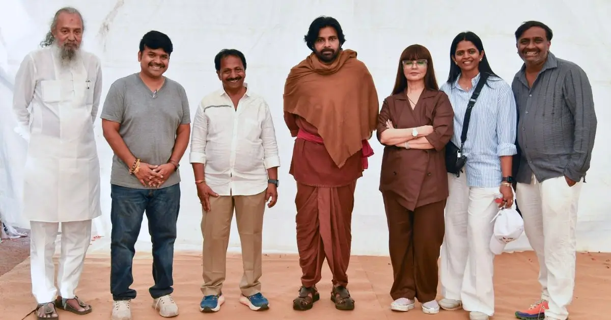 Pawan kalyan completes hari hara veera mallu shooting