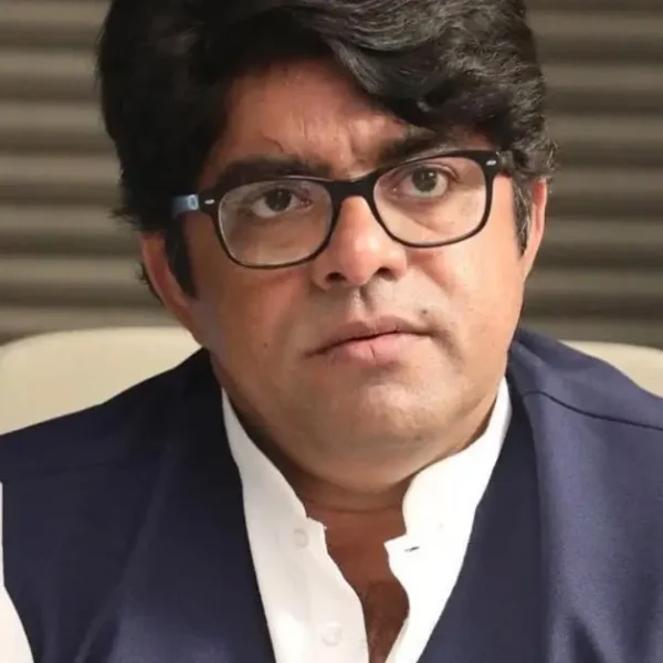 Srikanth Iyengar slams cpi narayana