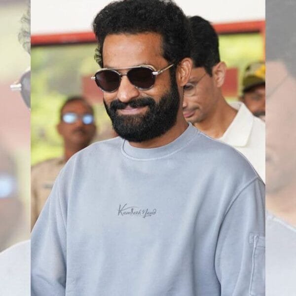 War 2 does not have a mention of pakistan