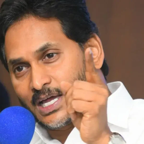 YS Jagan mohan reddy says his top priority will be ysrcp karyakartalu