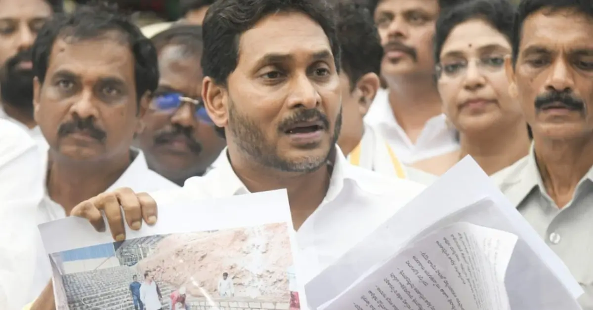 jagan says he will give remaining exgratia to simhachalam victims