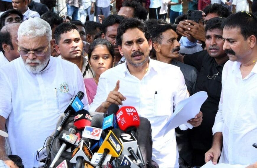 Jagan mohan reddy reacts on kommineni srinivas rao