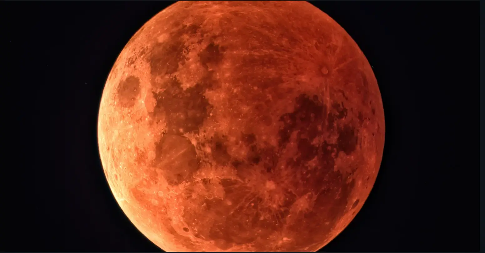 these 4 zodiac signs are lucky on this Chandra Grahanam