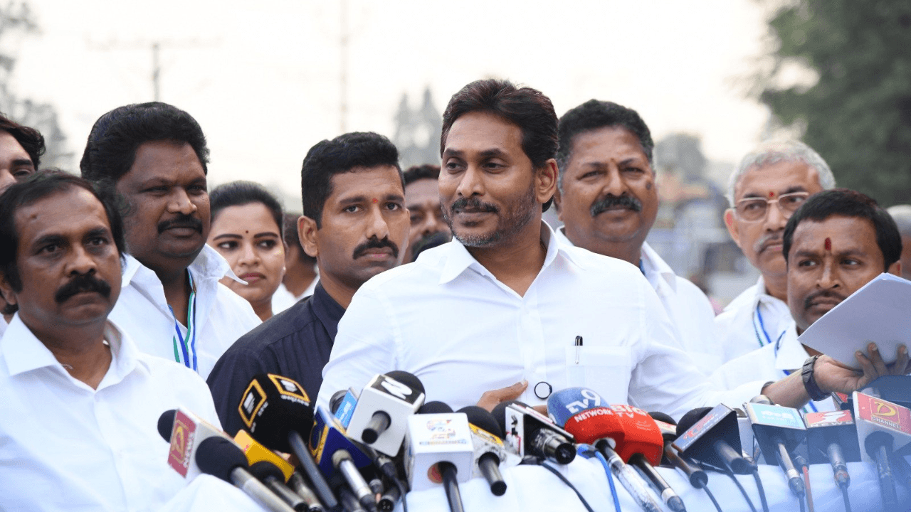 Jagan asked his coterie not to provoke pawan kalyan
