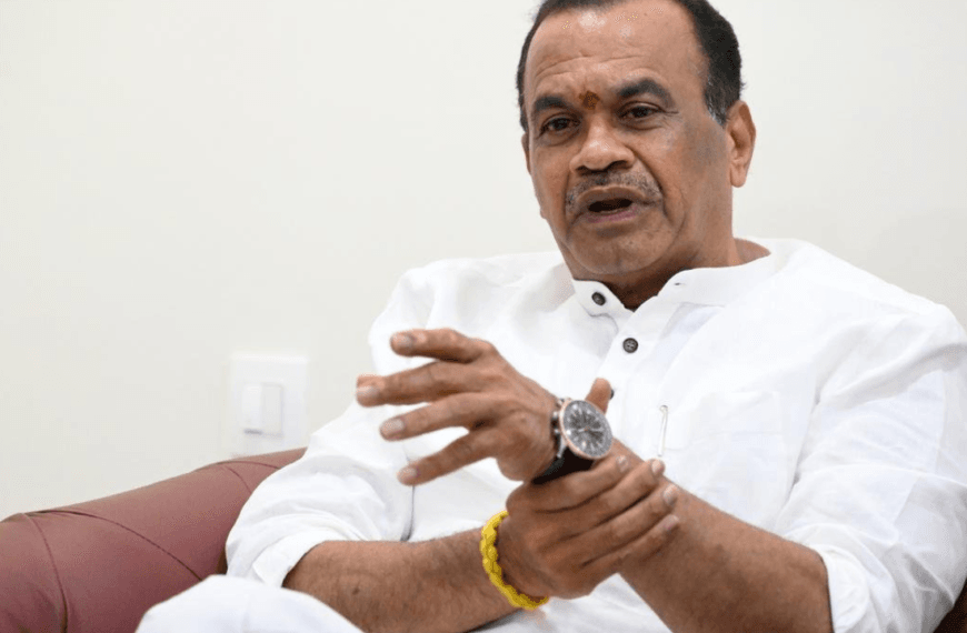 Komati Reddy Venkat Reddy