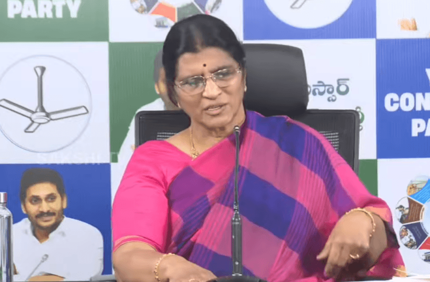 Lakshmi Parvathi slams chandrababu naidu and pawan kalyan over ttd ghee issue