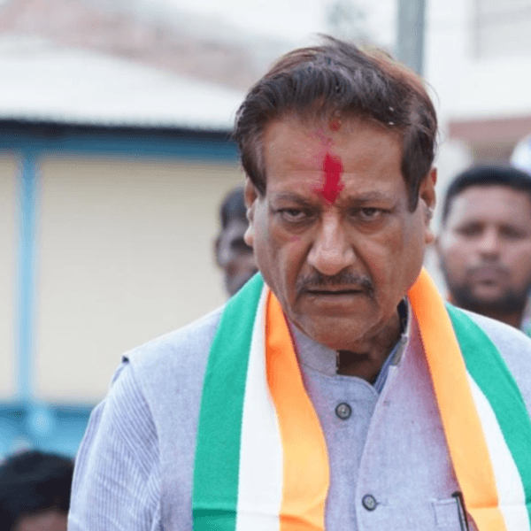will trump kidnap Modi asks prithviraj chavan